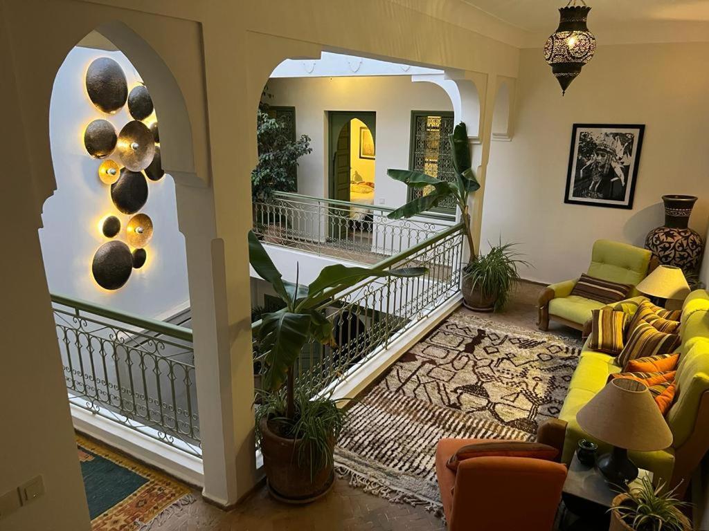 Riad Dar Adal Exclusivite 2 A 6 Personnes Petit Dejeuner Compris Place Jemaa El Fna Марракеш Экстерьер фото